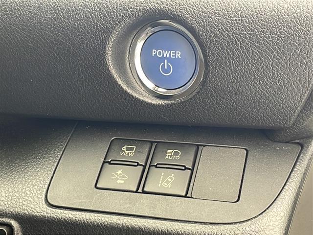 シエンタ ハイブリッドＧ　クエロ　純正ナビ　両側パワースライドドア　ＥＴＣ　トヨタセーフティセンス　プッシュスタート　スマートキー　クルーズコントロール　ハーフレザーシート　シートヒーター　ＬＥＤヘッドライト　オートライト（5枚目）