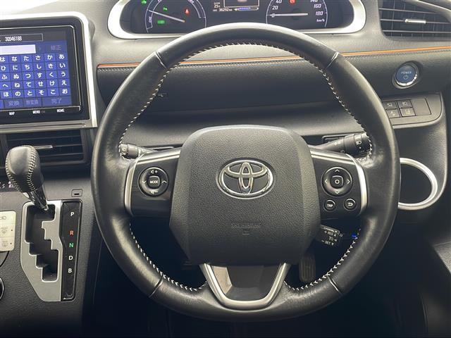 シエンタ ハイブリッドＧ　クエロ　純正ナビ　両側パワースライドドア　ＥＴＣ　トヨタセーフティセンス　プッシュスタート　スマートキー　クルーズコントロール　ハーフレザーシート　シートヒーター　ＬＥＤヘッドライト　オートライト（8枚目）