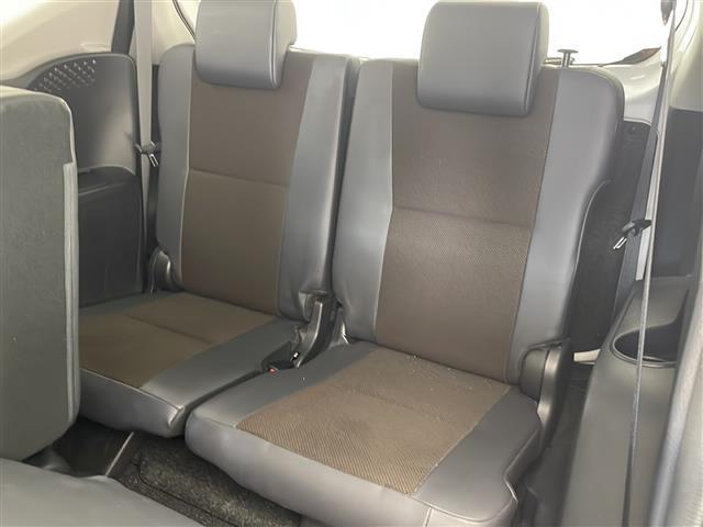 シエンタ ハイブリッドＧ　クエロ　純正ナビ　両側パワースライドドア　ＥＴＣ　トヨタセーフティセンス　プッシュスタート　スマートキー　クルーズコントロール　ハーフレザーシート　シートヒーター　ＬＥＤヘッドライト　オートライト（23枚目）