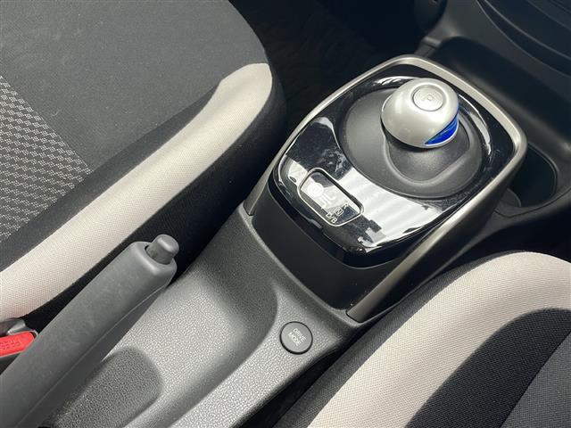 【　シフト　】シフトも操作しやすく快適なドライブを楽しんでいただけます♪