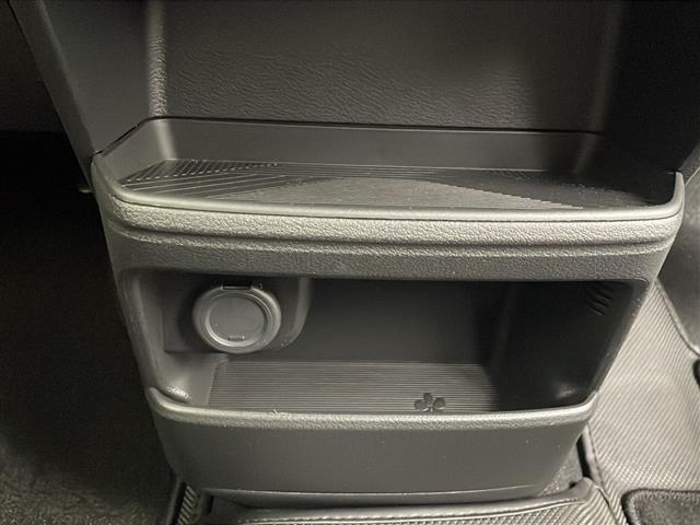 店舗にて現車の確認もいただけますので、お電話で在庫のご確認の上是非ご来店くださいませ！！！