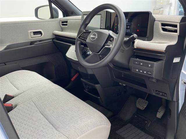 店舗にて現車の確認もいただけますので、お電話で在庫のご確認の上是非ご来店くださいませ！！！