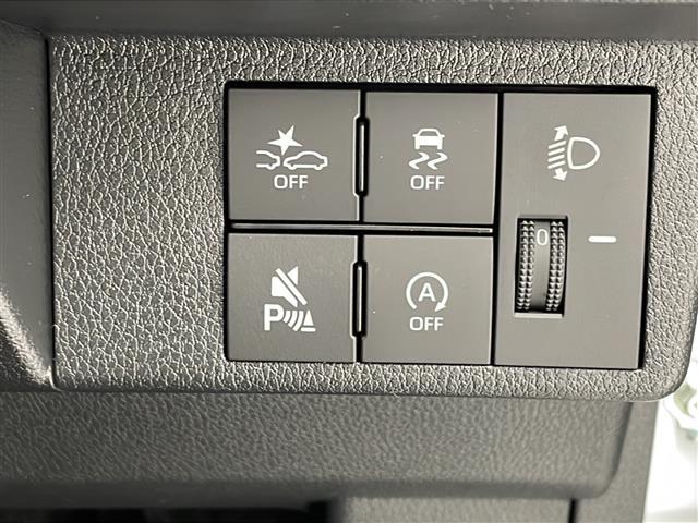 【アイドリングストップ】停車時にブレーキを踏むことでエンジンを停止し、燃費向上や環境保護につなげるという機能です♪