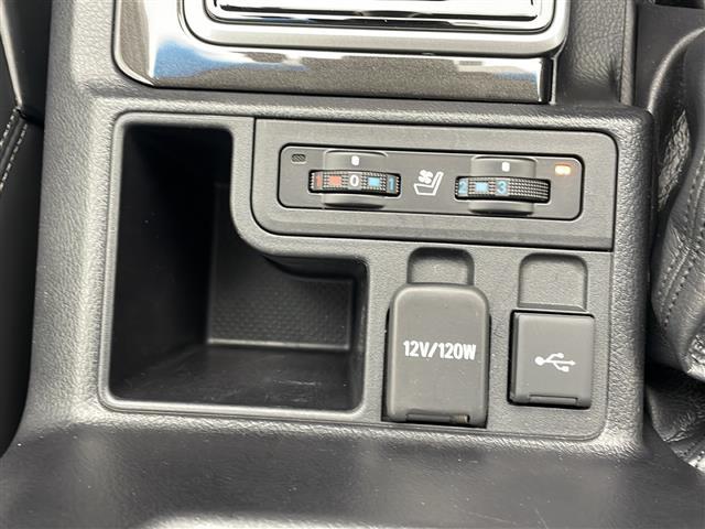 【　シートヒーター／シートエアコン　】寒い冬場はポカポカのシート、暑い夏場は涼しいシートで快適にドライブをお楽しみくださいませ♪