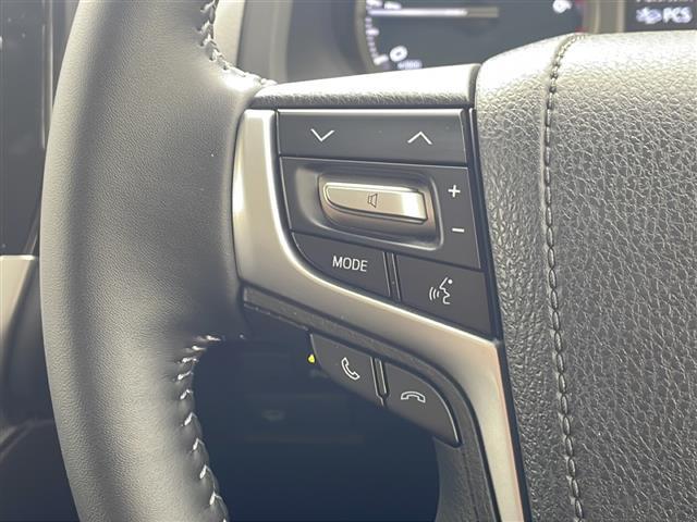 【　ステアリングスイッチ　】手元のスイッチでナビ操作が可能です！！非常に便利な機能です。取り付けのナビによってはオプション設定となっております！詳しくはスタッフまで♪