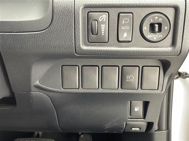 CT CT200h バージョンC 純正ナビ フルセグTV Bluetooth バックカメラ ETC LEDヘッドライト 前席パワーシート 前席シートヒーター ハーフレザーシート プッシュスタート スマートキー クルーズコントロール(12枚目)