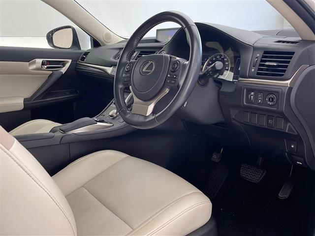 CT CT200h バージョンC 純正ナビ フルセグTV Bluetooth バックカメラ ETC LEDヘッドライト 前席パワーシート 前席シートヒーター ハーフレザーシート プッシュスタート スマートキー クルーズコントロール(18枚目)