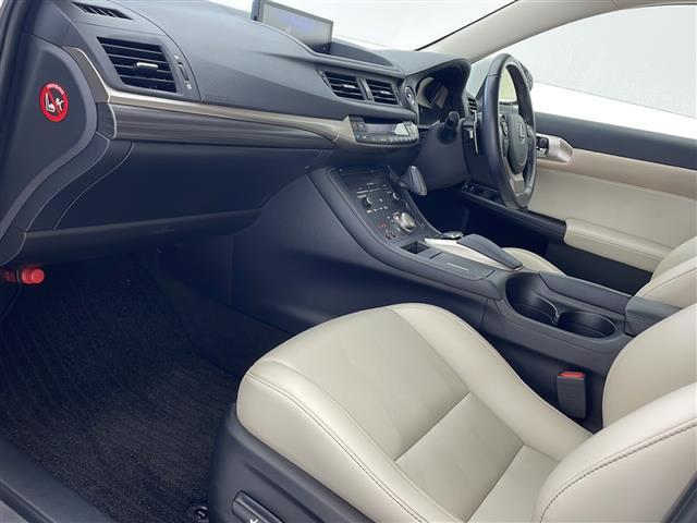 CT CT200h バージョンC 純正ナビ フルセグTV Bluetooth バックカメラ ETC LEDヘッドライト 前席パワーシート 前席シートヒーター ハーフレザーシート プッシュスタート スマートキー クルーズコントロール(19枚目)