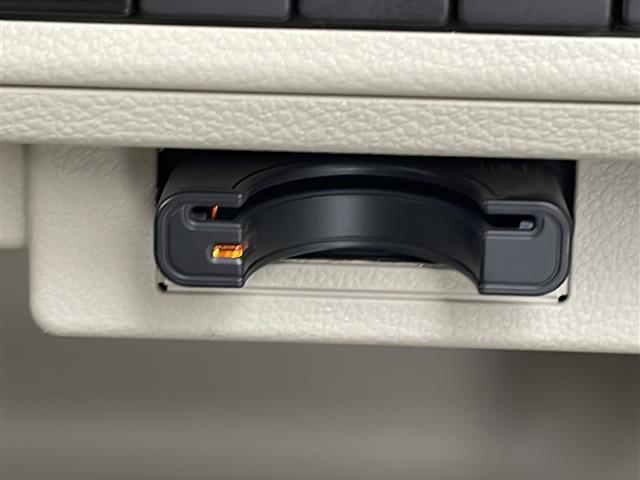 【　ＥＴＣ　】今やカーライフにおける重要性はナビにも匹敵するのではないでしょうか？セットアップを行うことで利用可能になります！