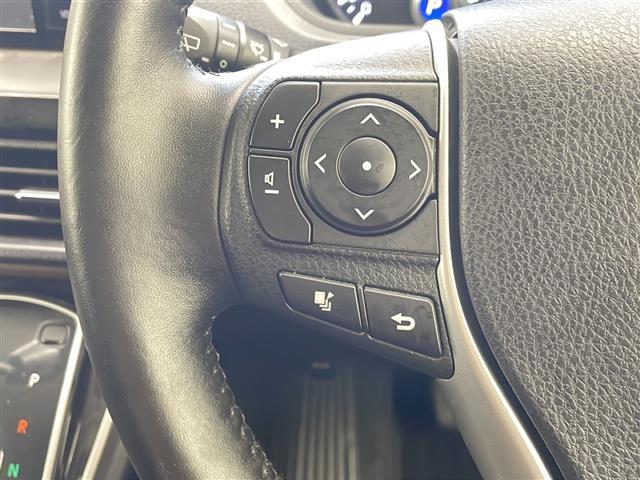 【　ステアリングスイッチ　】手元のスイッチでナビ操作が可能です！！非常に便利な機能です。取り付けのナビによってはオプション設定となっております！詳しくはスタッフまで♪