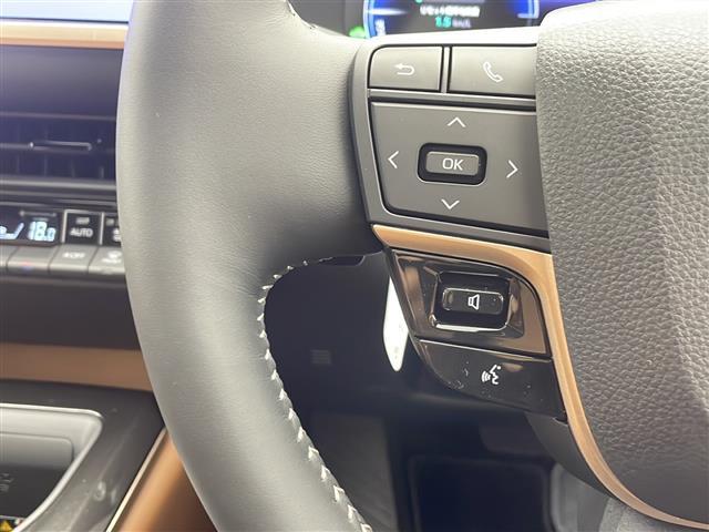 【　ステアリングスイッチ　】手元のスイッチでナビ操作が可能です！！非常に便利な機能です。取り付けのナビによってはオプション設定となっております！詳しくはスタッフまで♪