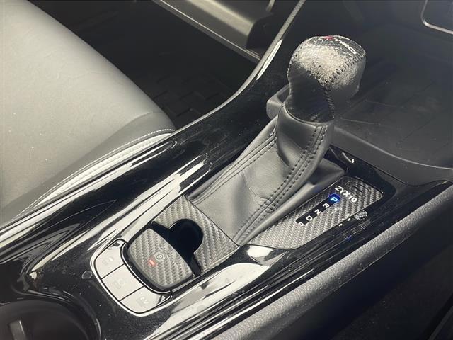 【　シフト　】シフトも操作しやすく快適なドライブを楽しんでいただけます。