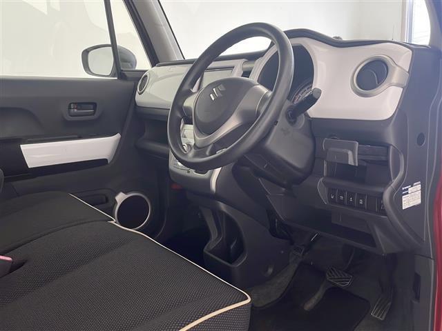 【　フロントシート　】使えるフロントシートで快適ドライブ。