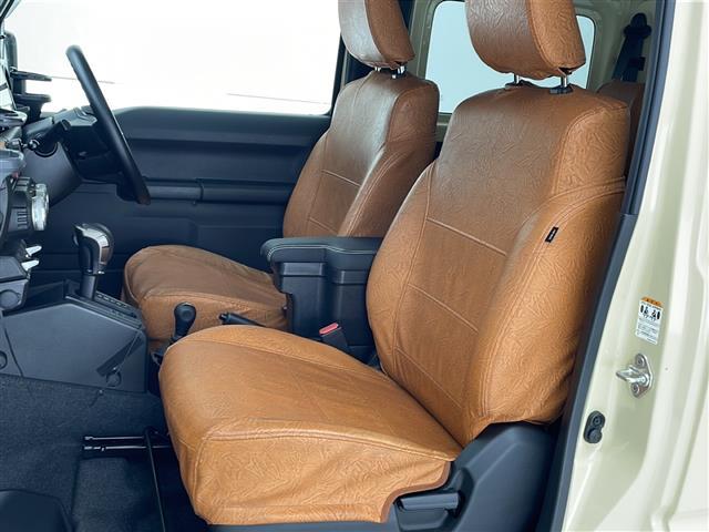 【助手席】きれいな助手席なので家族や友だちに乗ってもらっても安心です！