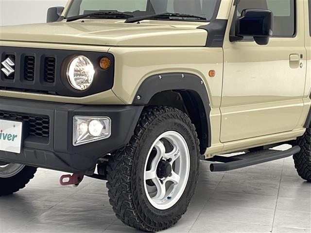 【　フォグランプ　】日本語で霧灯（むとう）と呼ばれるフォグランプは、その名の通り濃い霧が発生した際などに点灯させて、視界を確保する重要なランプです！