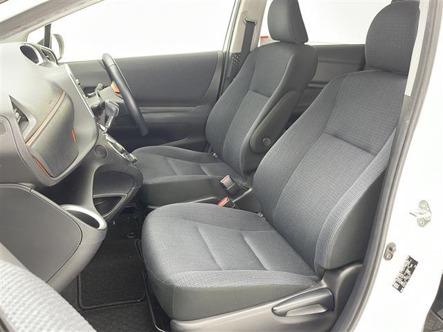 シエンタ Ｇ　純正ナビ　フルセグＴＶ　Ｂｌｕｅｔｏｏｔｈ　ＣＤ　ＤＶＤ　バックカメラ　両側パワースライドドア　ドライブレコーダー　ＥＴＣ　スマートキー　ＬＥＤヘッドライト　純正アルミホイール　トヨタセーフティセンス（20枚目）