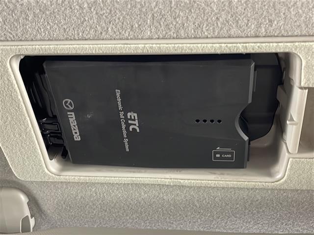 デミオ XDツーリング 禁煙車 純正ナビ フルセグTV DVD Bluetooth バックカメラ ドライブレコーダー クルーズコントロール ブラインドスポットモニター ステアリングスイッチ 純正フロアマット LEDライト(6枚目)