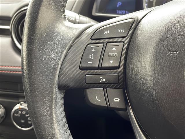 デミオ XDツーリング 禁煙車 純正ナビ フルセグTV DVD Bluetooth バックカメラ ドライブレコーダー クルーズコントロール ブラインドスポットモニター ステアリングスイッチ 純正フロアマット LEDライト(8枚目)