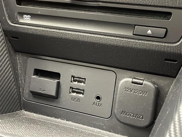 デミオ XDツーリング 禁煙車 純正ナビ フルセグTV DVD Bluetooth バックカメラ ドライブレコーダー クルーズコントロール ブラインドスポットモニター ステアリングスイッチ 純正フロアマット LEDライト(12枚目)