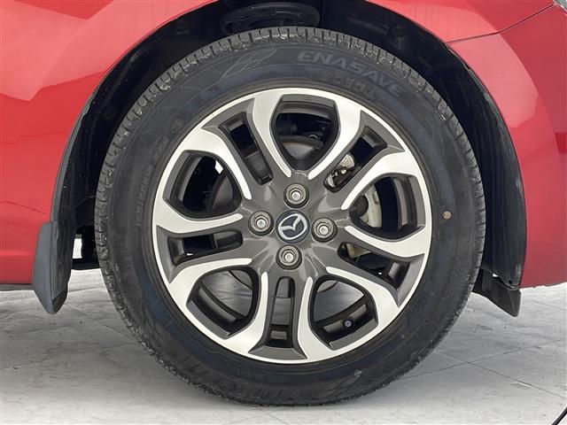 デミオ XDツーリング 禁煙車 純正ナビ フルセグTV DVD Bluetooth バックカメラ ドライブレコーダー クルーズコントロール ブラインドスポットモニター ステアリングスイッチ 純正フロアマット LEDライト(31枚目)