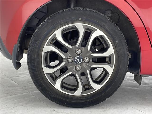 デミオ XDツーリング 禁煙車 純正ナビ フルセグTV DVD Bluetooth バックカメラ ドライブレコーダー クルーズコントロール ブラインドスポットモニター ステアリングスイッチ 純正フロアマット LEDライト(32枚目)