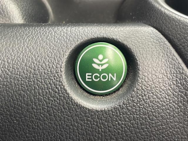 店舗にて現車の確認もいただけますので、お電話で在庫のご確認の上是非ご来店くださいませ！！！