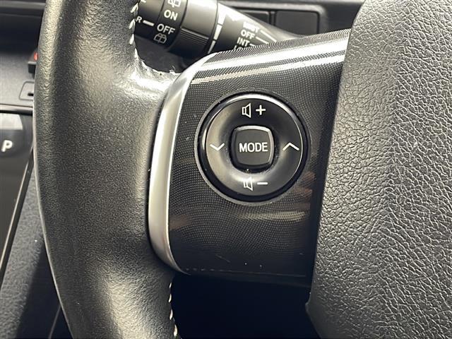 シエンタ Ｇ　禁煙車　アルパインナビ　フルセグＴＶ　ＤＶＤ　Ｂｌｕｅｔｏｏｔｈ　パノラミックビューモニター　トヨタセーフティセンス　ドラレコ　ＥＴＣ　フリップダウンモニター　両側パワースライドドア　ワンオーナー（10枚目）