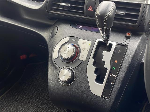 シエンタ Ｇ　禁煙車　アルパインナビ　フルセグＴＶ　ＤＶＤ　Ｂｌｕｅｔｏｏｔｈ　パノラミックビューモニター　トヨタセーフティセンス　ドラレコ　ＥＴＣ　フリップダウンモニター　両側パワースライドドア　ワンオーナー（16枚目）