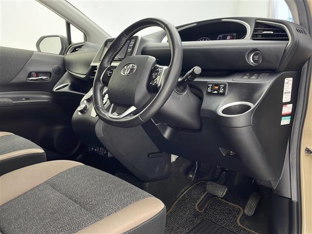 シエンタ Ｇ　禁煙車　アルパインナビ　フルセグＴＶ　ＤＶＤ　Ｂｌｕｅｔｏｏｔｈ　パノラミックビューモニター　トヨタセーフティセンス　ドラレコ　ＥＴＣ　フリップダウンモニター　両側パワースライドドア　ワンオーナー（18枚目）
