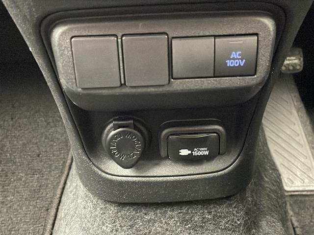 シエンタ ハイブリッドＧ　純正８型ディスプレイオーディオ　Ｂｌｕｅｔｏｏｔｈ　アラウンドビューモニター　両側パワースライドドア　ＬＥＤヘッドライト　アダプティブクルーズコントロール　プッシュスタート　スマートキー　スペアキー（15枚目）