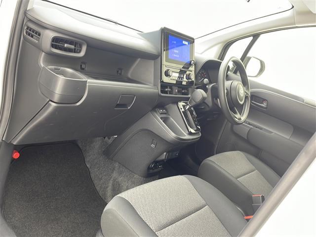 シエンタ ハイブリッドＧ　純正８型ディスプレイオーディオ　Ｂｌｕｅｔｏｏｔｈ　アラウンドビューモニター　両側パワースライドドア　ＬＥＤヘッドライト　アダプティブクルーズコントロール　プッシュスタート　スマートキー　スペアキー（17枚目）