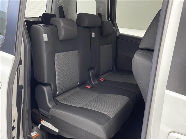 シエンタ ハイブリッドＧ　純正８型ディスプレイオーディオ　Ｂｌｕｅｔｏｏｔｈ　アラウンドビューモニター　両側パワースライドドア　ＬＥＤヘッドライト　アダプティブクルーズコントロール　プッシュスタート　スマートキー　スペアキー（20枚目）