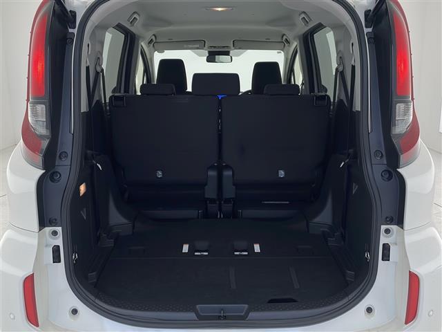 シエンタ ハイブリッドＧ　純正８型ディスプレイオーディオ　Ｂｌｕｅｔｏｏｔｈ　アラウンドビューモニター　両側パワースライドドア　ＬＥＤヘッドライト　アダプティブクルーズコントロール　プッシュスタート　スマートキー　スペアキー（24枚目）