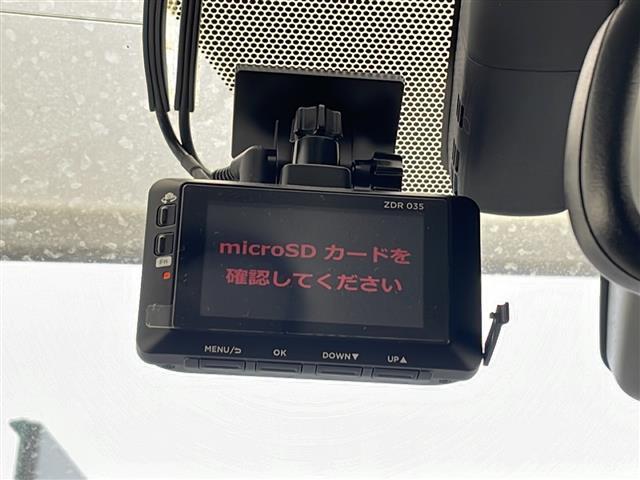 【　ドライブレコーダー　】運転中の記録を残します。事故などを起こした起こされた時の証拠を残します。