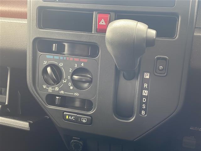 【　シフト　】シフトも操作しやすく快適なドライブを楽しんでいただけます♪