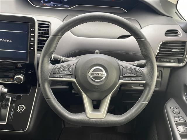 【　ステアリング　】ステアリングはとても綺麗な状態です