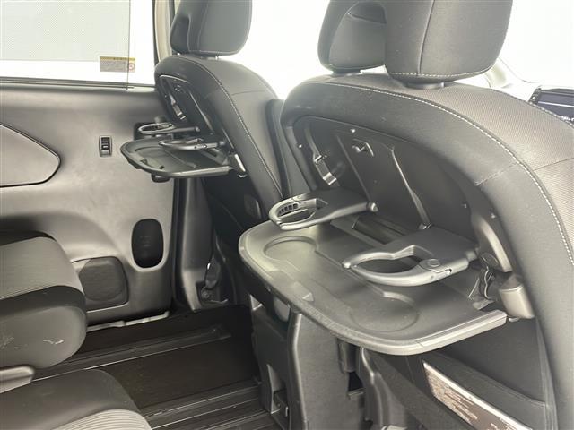 店舗にて現車の確認もいただけますので、お電話で在庫のご確認の上是非ご来店くださいませ！！！