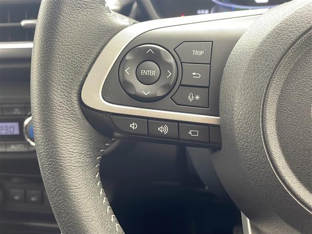 ライズ Ｚ　ＥＴＣ　クルーズコントロール　ＬＥＤヘッドライト　スマートキー　プッシュスタート　シートヒーター　純正アルミホイール　オートライト　ブラインドスポットモニター　電動パーキングブレーキ　オートエアコン（7枚目）