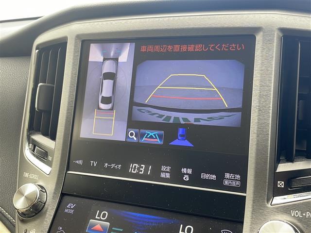 クラウンハイブリッド ロイヤルサルーンＧ　純正８インチナビ　フルセグＴＶ　Ｂｌｕｅｔｏｏｔｈ　ＣＤ　ＤＶＤ　全方位カメラ　ドライブレコーダー　ＥＴＣ　クルーズコントロール　スマートキー　ステアリングスイッチ　ＬＥＤヘッドライト　電動格納ミラー（4枚目）