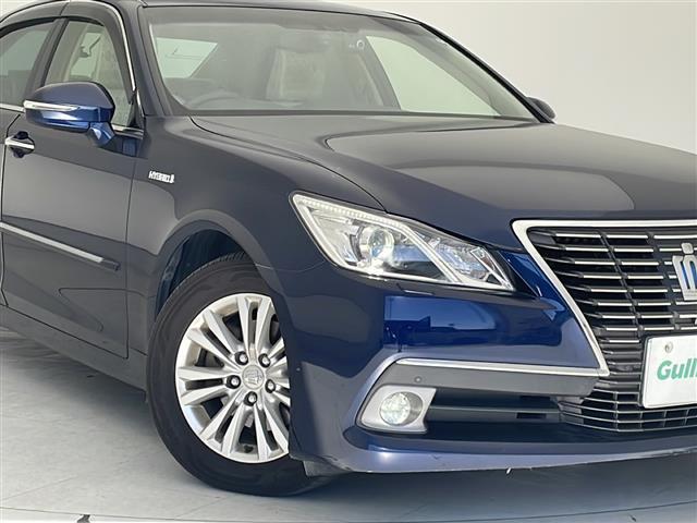 クラウンハイブリッド ロイヤルサルーンＧ　純正８インチナビ　フルセグＴＶ　Ｂｌｕｅｔｏｏｔｈ　ＣＤ　ＤＶＤ　全方位カメラ　ドライブレコーダー　ＥＴＣ　クルーズコントロール　スマートキー　ステアリングスイッチ　ＬＥＤヘッドライト　電動格納ミラー（29枚目）