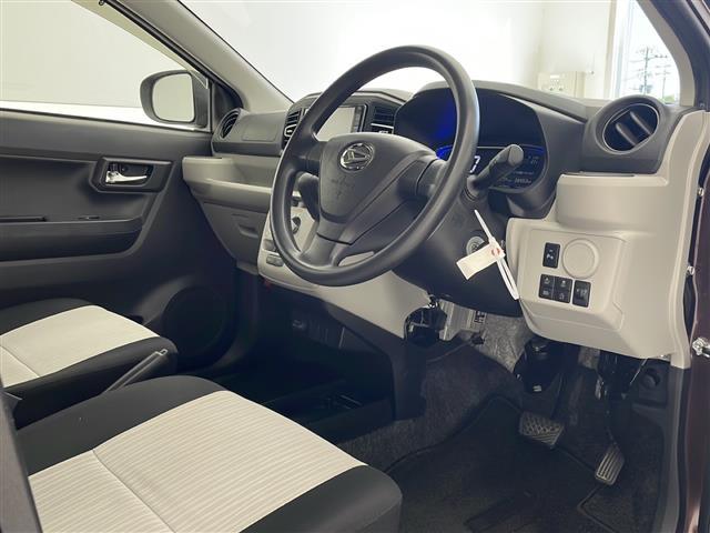 【　フロントシート　】使えるフロントシートで快適ドライブ♪