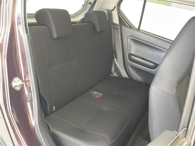 【　セカンドシート　】２列目も広々お乗りいただけます♪