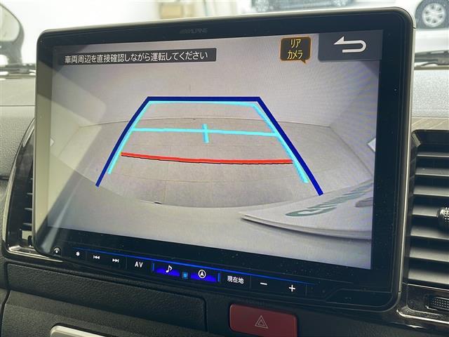 【　バックカメラ　】便利なバックカメラ装備で安全確認を頂けます。駐車が苦手な方にもオススメな便利機能です。