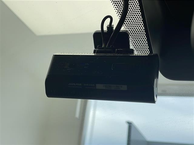 【ドライブレコーダー】万が一の事故してしまった、事故された時しっかりと記録してくれます！！安心してドライブが楽しめますね♪