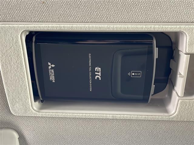 【　ＥＴＣ　】今やカーライフにおける重要性はナビにも匹敵するのではないでしょうか？セットアップを行うことで利用可能になります！