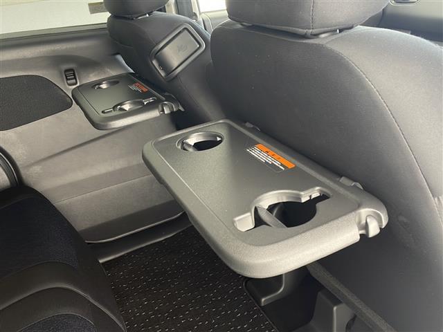 店舗にて現車の確認もいただけますので、お電話で在庫のご確認の上是非ご来店くださいませ！！！