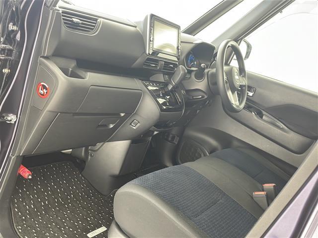 【　フロントシート　】使えるフロントシートで快適ドライブ♪