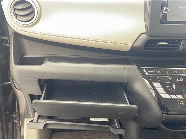 店舗にて現車の確認もできますので、お電話で在庫のご確認の上是非ご来店くださいませ！！！／／