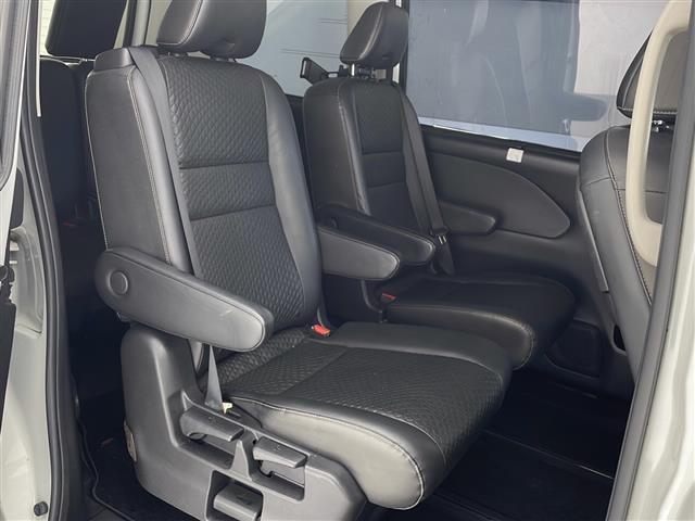 【　レザーシート　】高級感のあるレザーシートになります♪