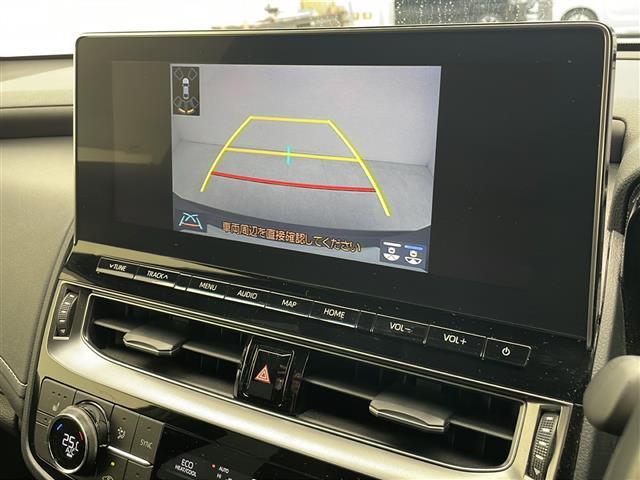 【　バックカメラ　】便利なバックカメラ装備で安全確認を頂けます。駐車が苦手な方にもオススメな便利機能です♪